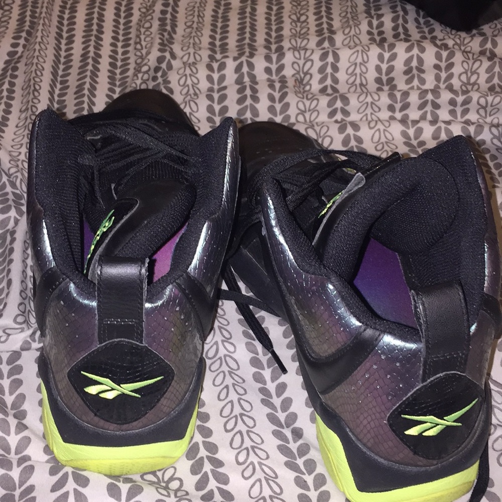 Used Reebok - Picture 3 of 3